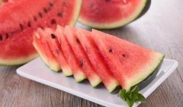 吃的瓜有点多照片,一窥“吃瓜群众”的视觉盛宴