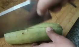 吃瓜的刀怎么用,如何巧妙运用舆论工具