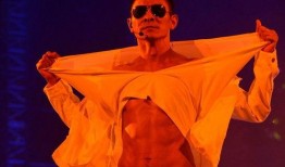 刘德华演唱会吃瓜,吃瓜群众见证的精彩瞬间