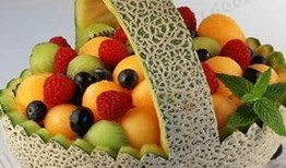 黄白色蜜瓜怎么吃,黄白蜜瓜的多重食法探索