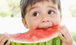 夏天吃瓜小孩头像,吃瓜小孩的欢乐时光