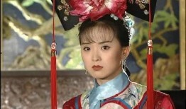 我在豪门吃瓜,揭秘豪门背后的吃瓜故事